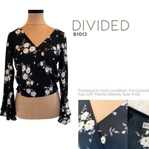 Floral Blouse by Divided (B1013)